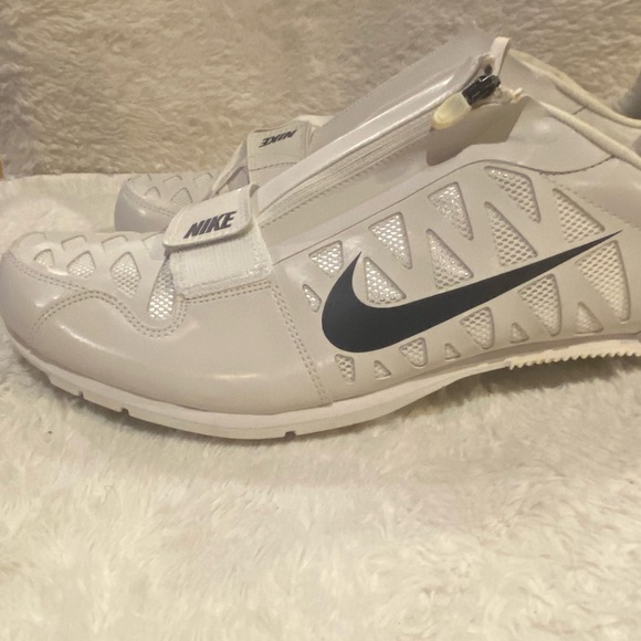 Nike field high jump cleats men’s size 13 - Picture 15 of 16
